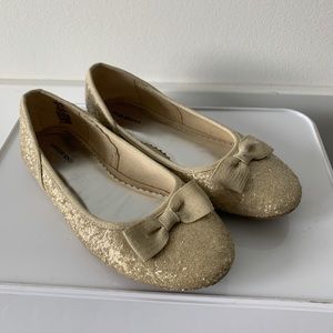 Glitter Gold Bow Shoes Lands End Girls Sz 2
